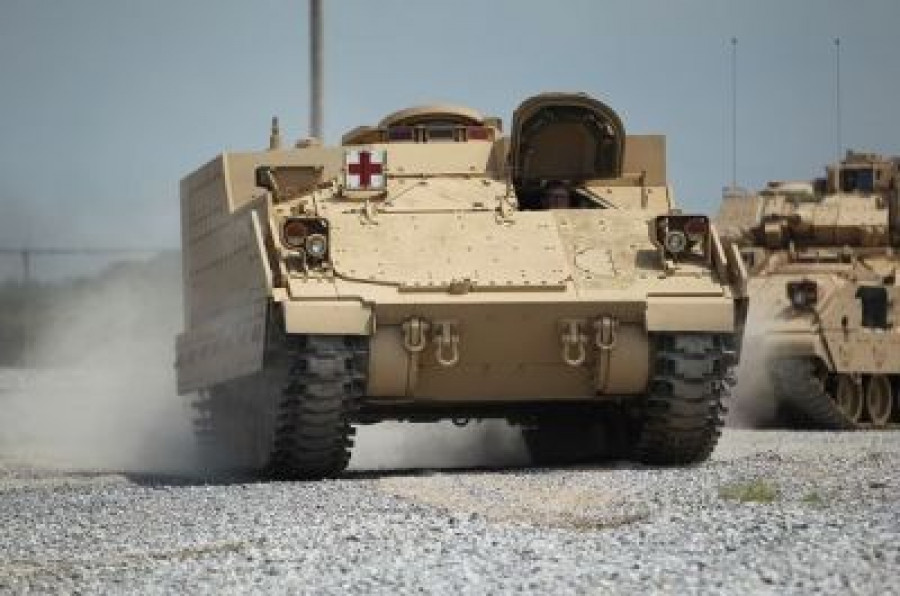BAE AMPV 400x265
