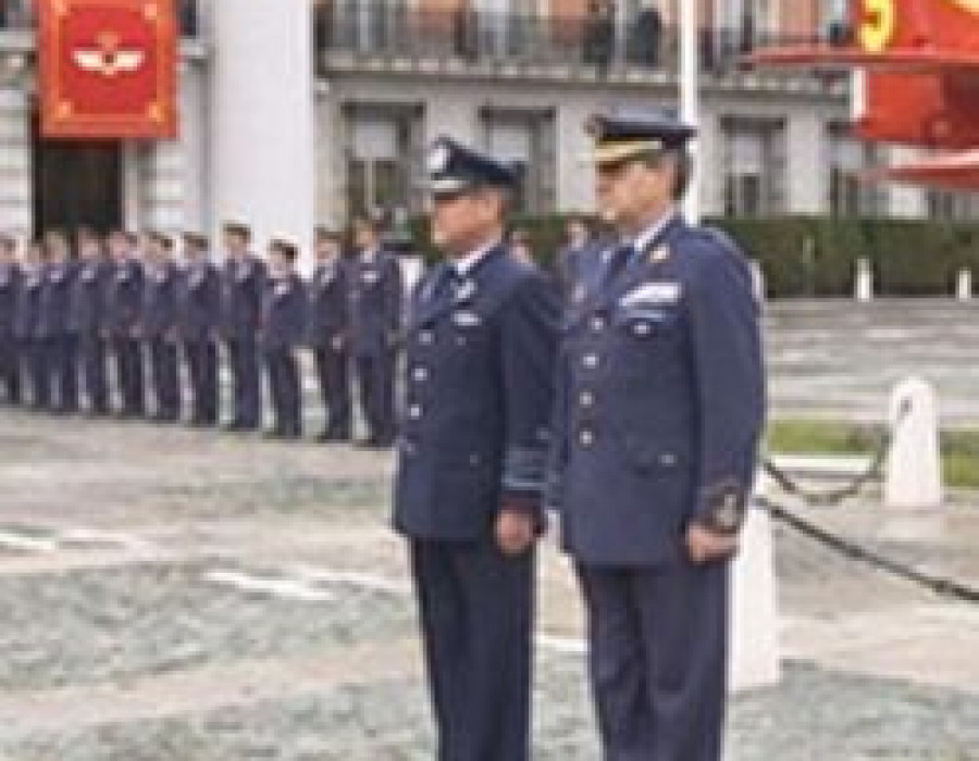 140225 visita chile 250x283