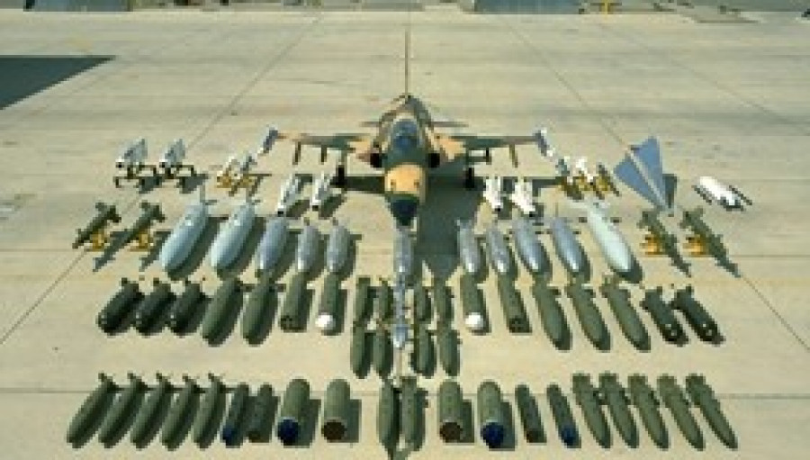 140630 avion combate caza armamento f 5 northrop 280x159