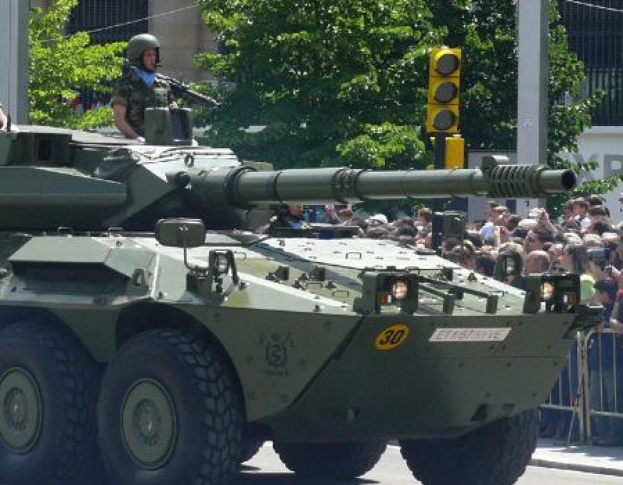 Centauro 105 mm