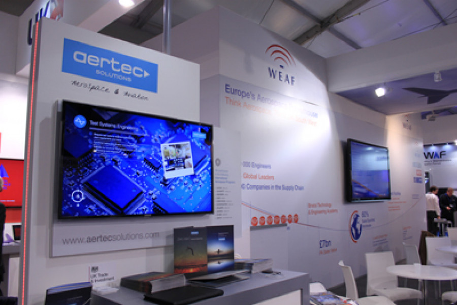 20140717 Farnborough aertec
