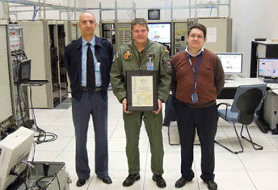 150205 acreditacion CLAEX EA