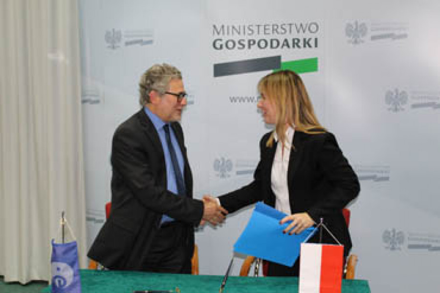 Acuerdo SENER Polonia ESA