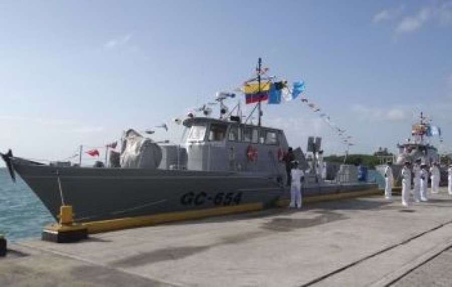 140526 buque guatemaa armada colombia 373x253 351x223