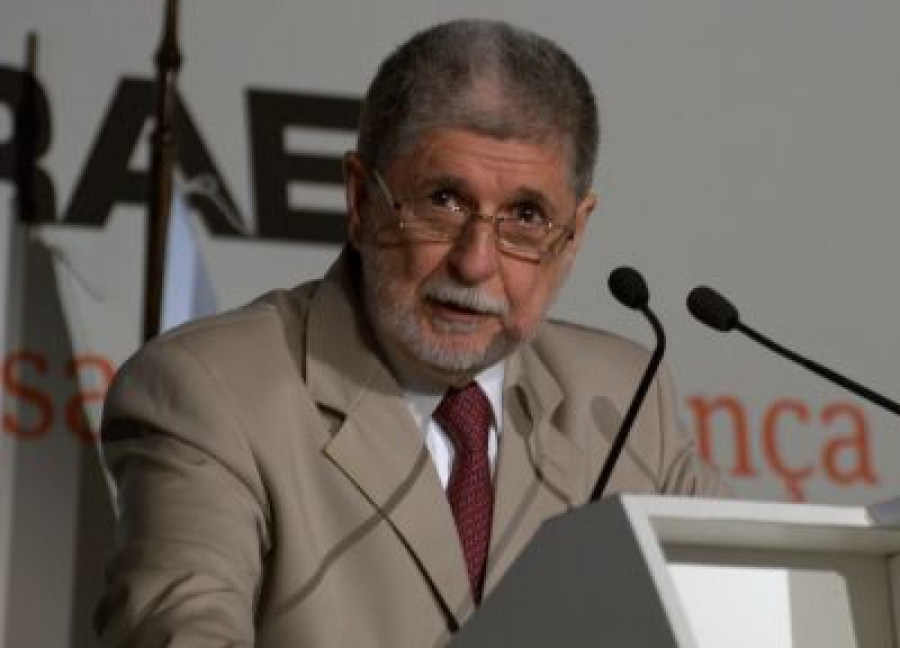131129 brasil roberto empresas estrategicas amorim caiafa 01 400x288