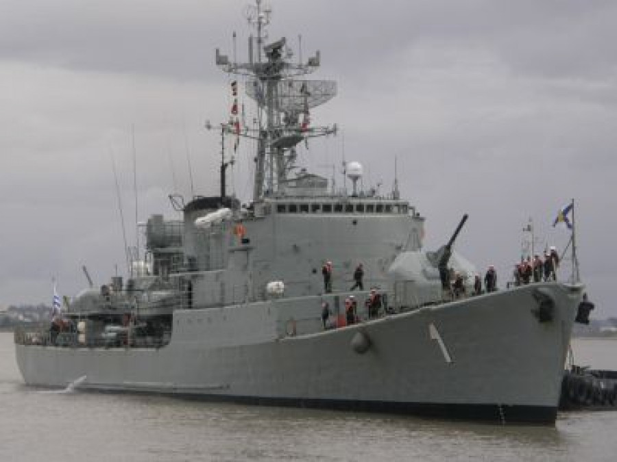 140522 buque barco armada uruguay