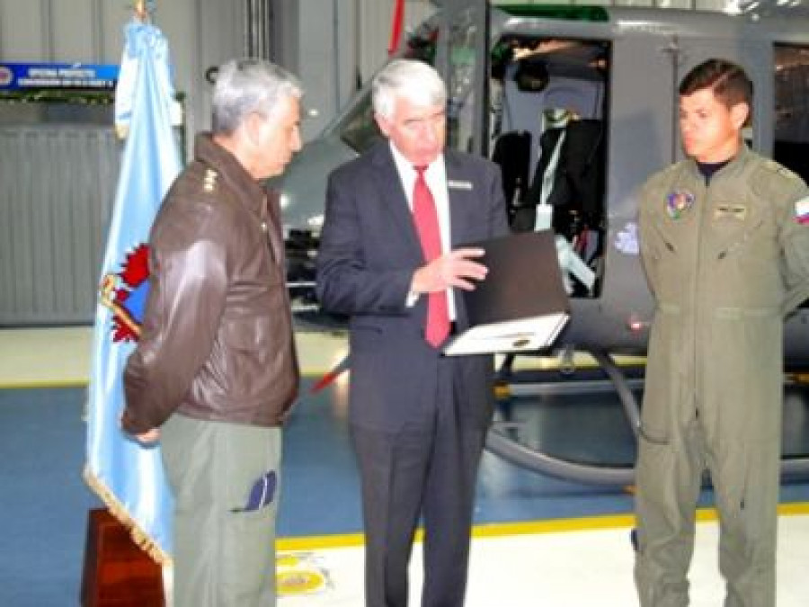 131216 colombia pendiente erich certificacion bell helicopter fuerzas armadas colombia