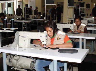 FAME manufactura chalecos