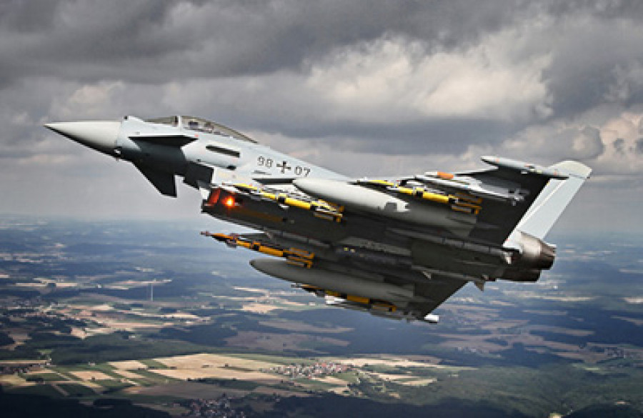 131030 eurofighter cassidian 01
