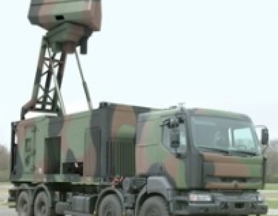130729 emiratos thales radar thales
