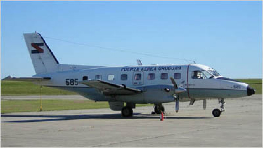 EMB 110 Bandeirante2 FAU