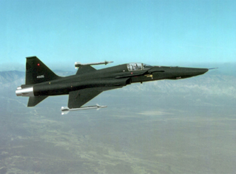 130923 tunez f 5 northrop grumman