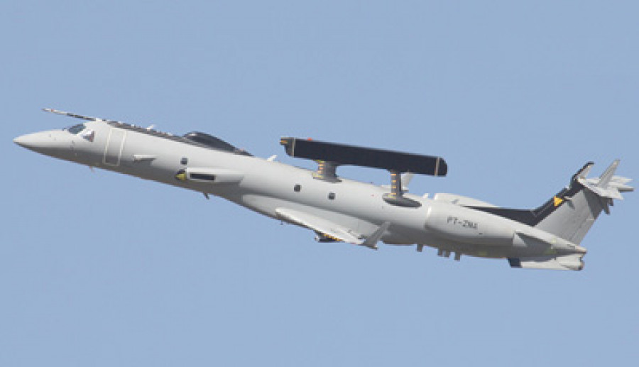 Embraer 03