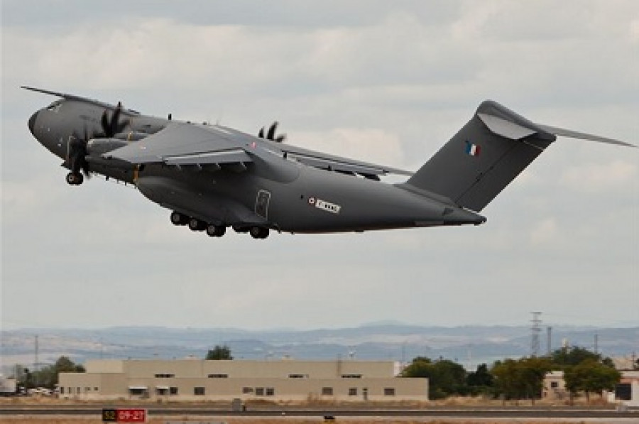 131111 airbus a400 francia airbus military