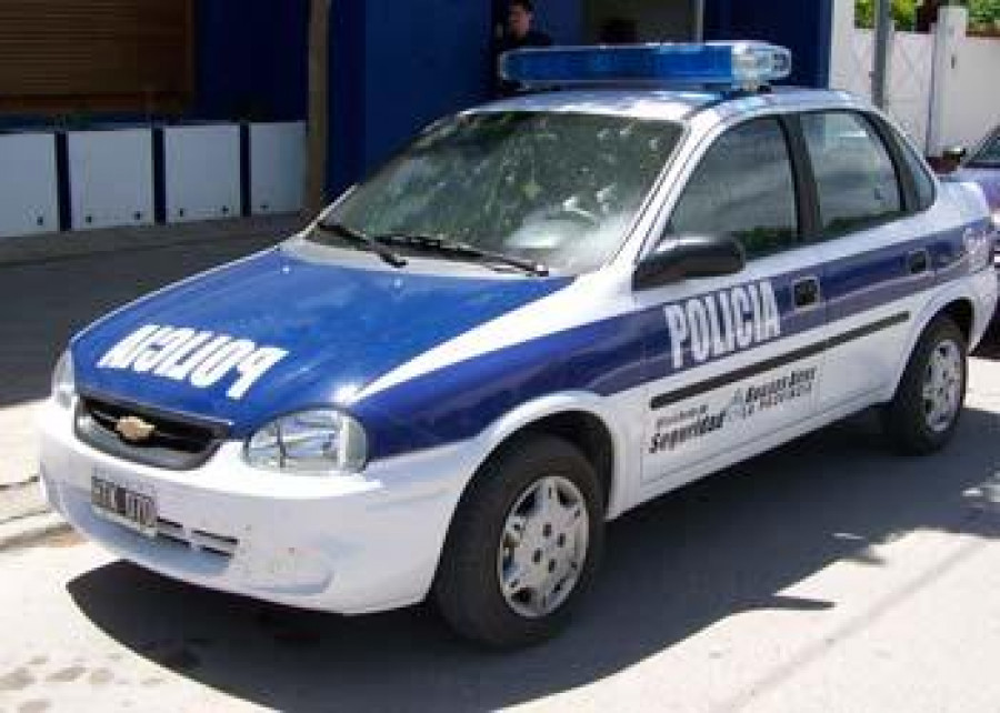 Foto auto policia