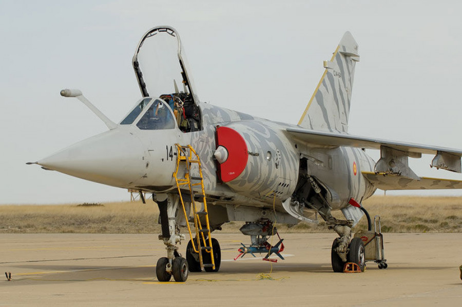 Mirage F1