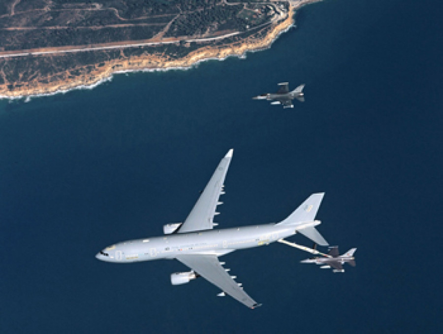 A330MRTT  F 16