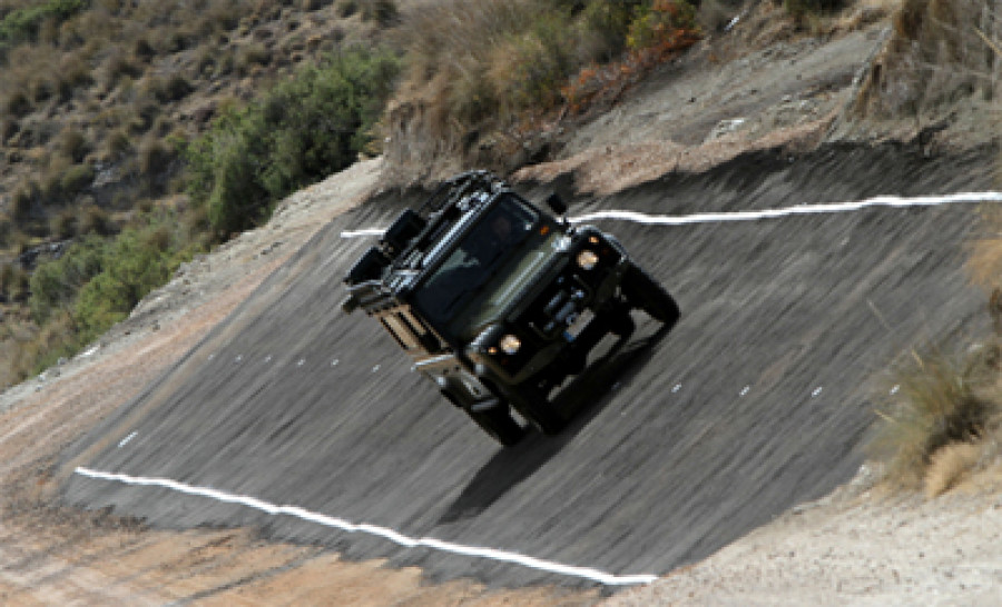 Defender 1
