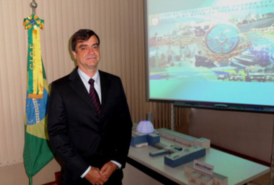 Carlos Rust Decatron SIMOC1