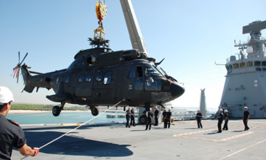 Helicoptero buque