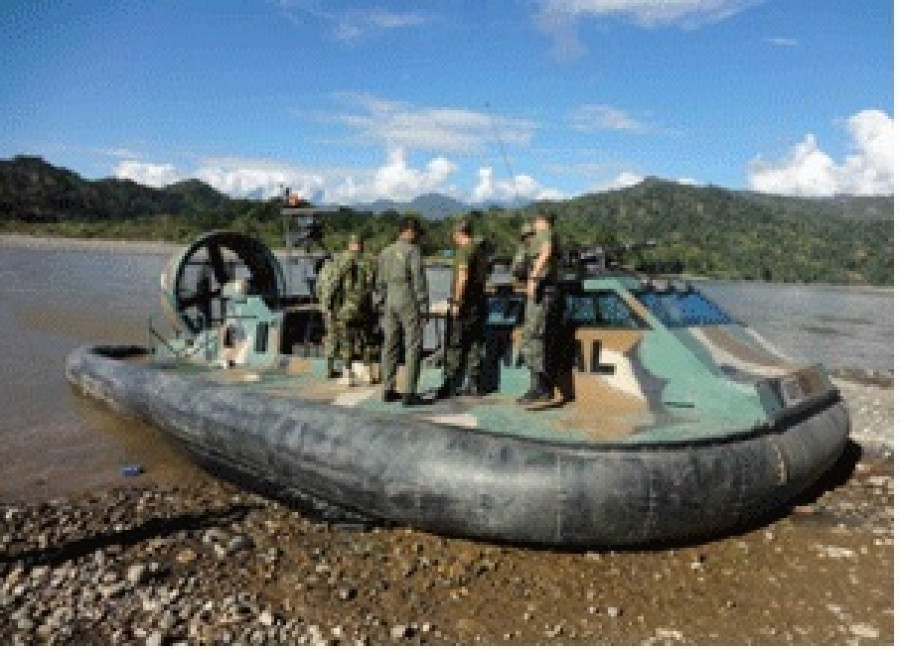 ArmadaColombiana hovercraft