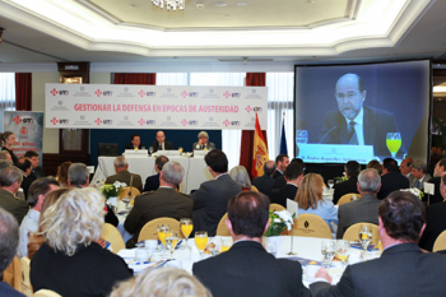 SEDEF Desayuno Dialogos 21