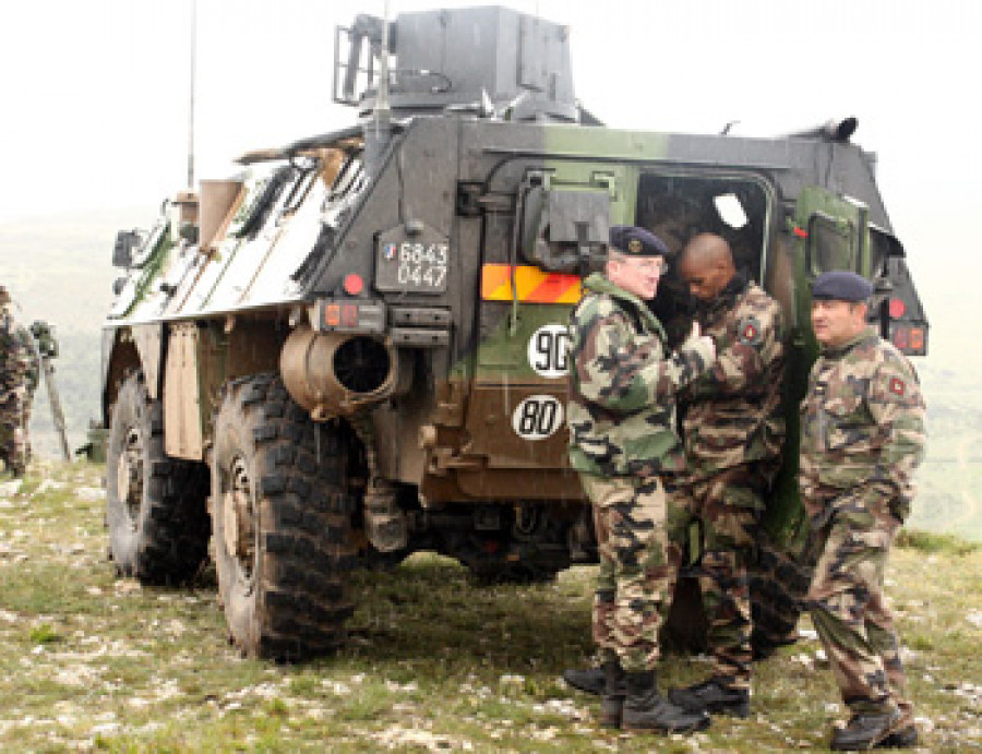 Herstal renault eurosatory
