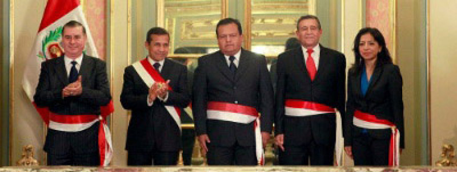 NuevosministrosDefensaInterior Peru1