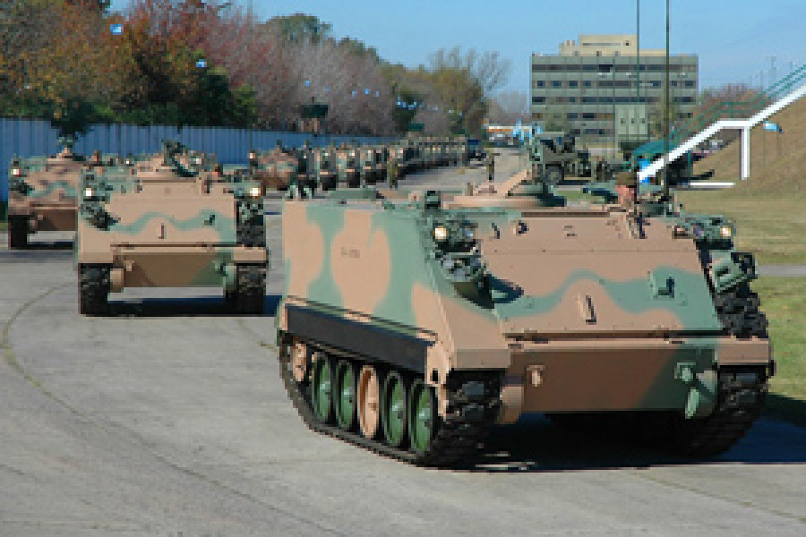 EA M113
