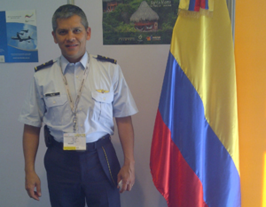 F AIRColombia FIDAE