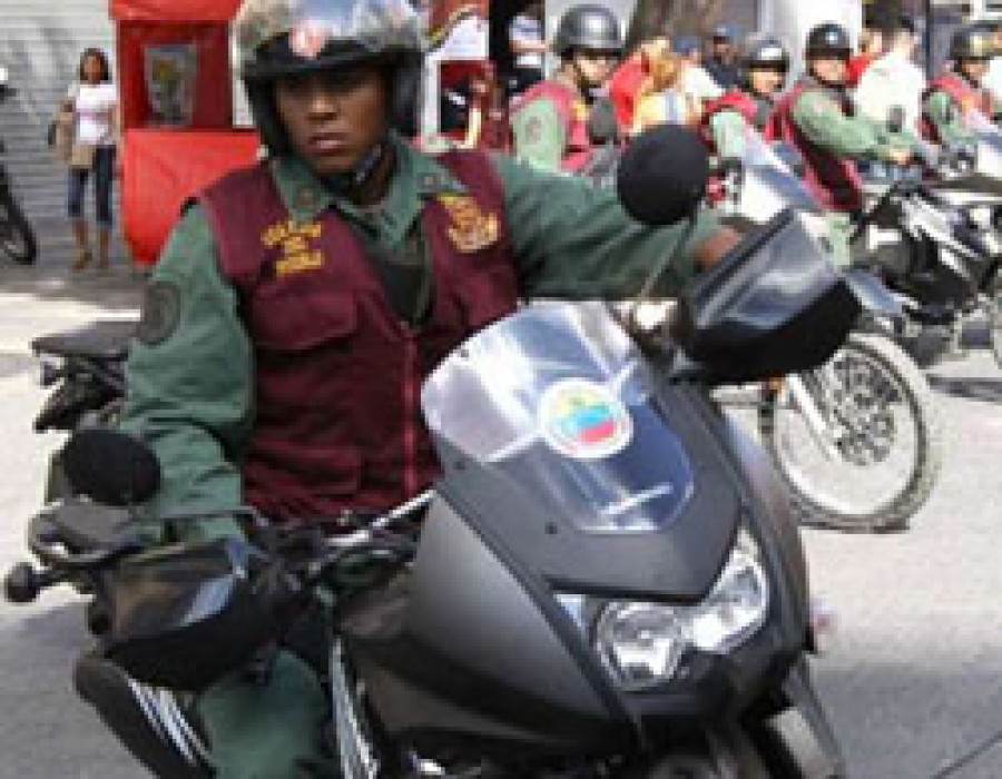 GNV Kawasaki KLR650 AVN