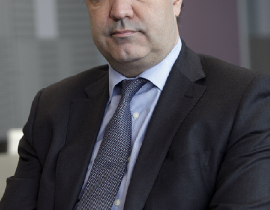 Carlos Suarez Indra