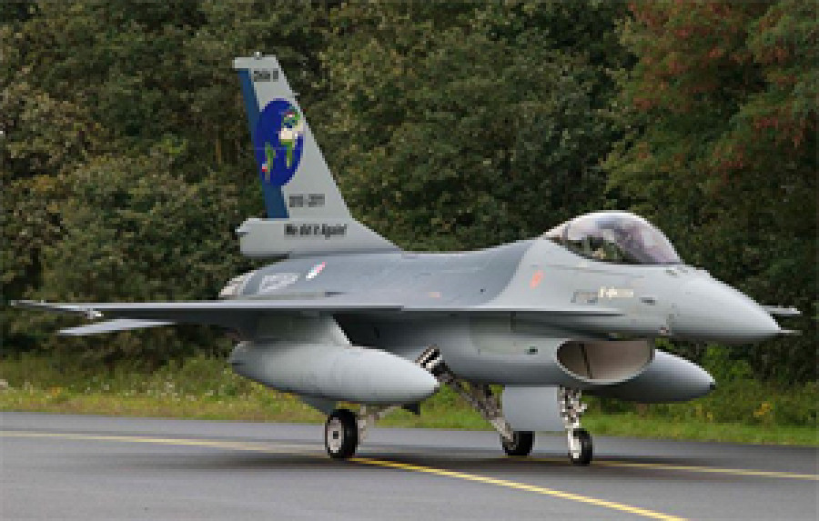 F 16 chile