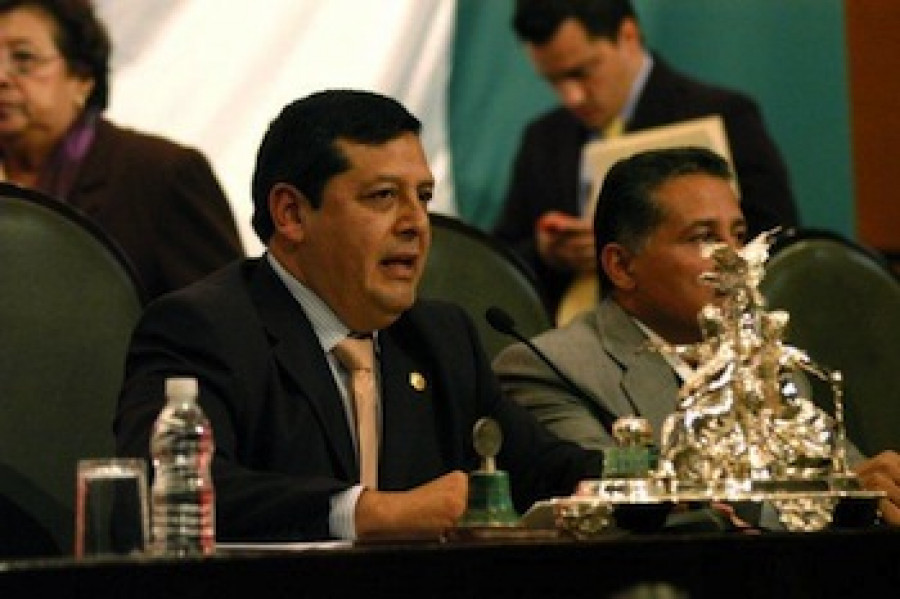 Oscar arce