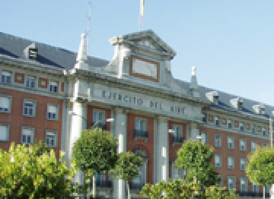 EjercitoAireFachadaPort