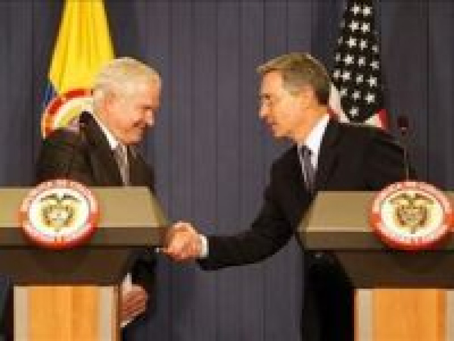 Gates.Uribe