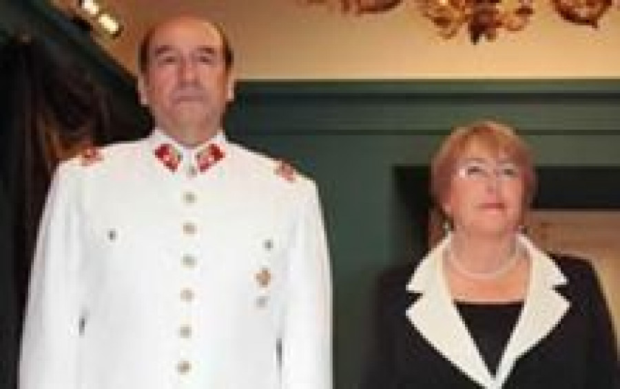 Chile.BachelertyMinistroejercito