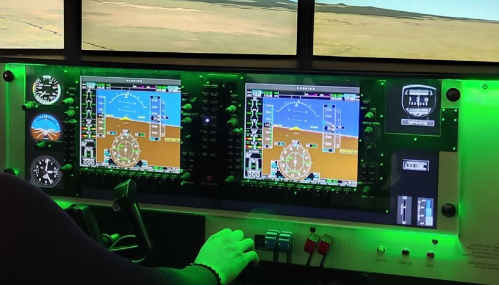 Simulador Redbird SD de un Piper 44 Seminole. Foto: Colegio de Pilotos Aviadores de México