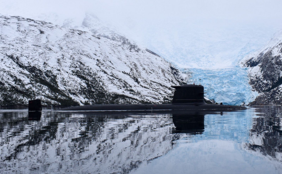 El submarino General O´Higgins operando en las aguas australes de Chile. Foto: Armada de Chile