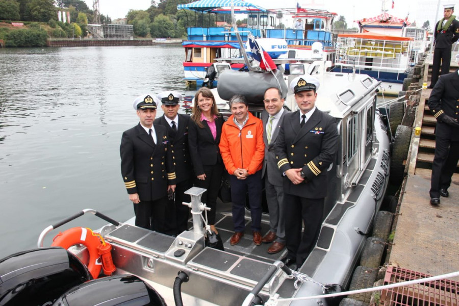 Ceremonia de recepción oficial de la nueva unidad en Valdivia. Foto: Intendencia de Los Ríos