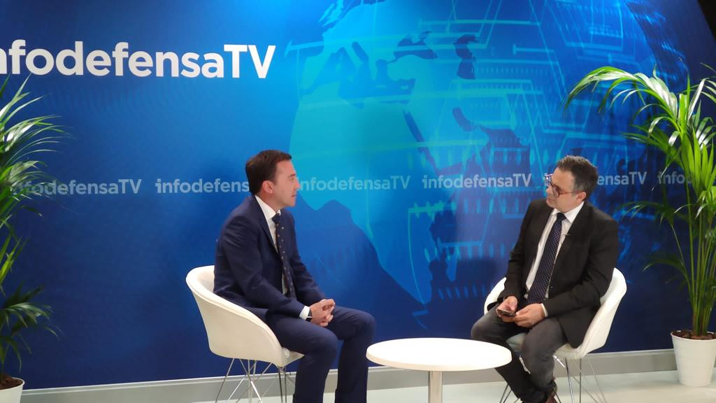 Gines Soriano entrevista al presidente de Navantia en el plato de InfodefensaTV