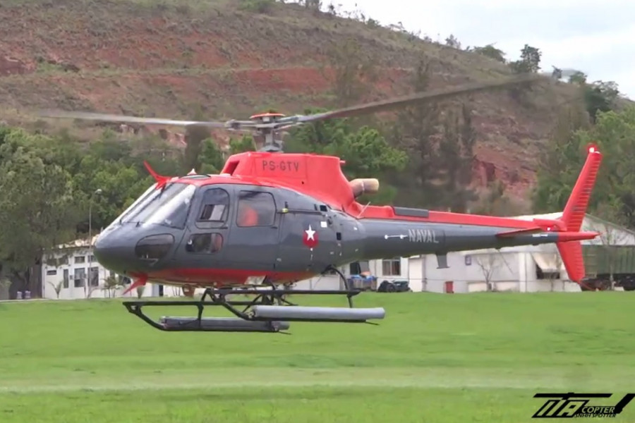 Naval 23 pruebas de vuelo en Itajuba Brasil