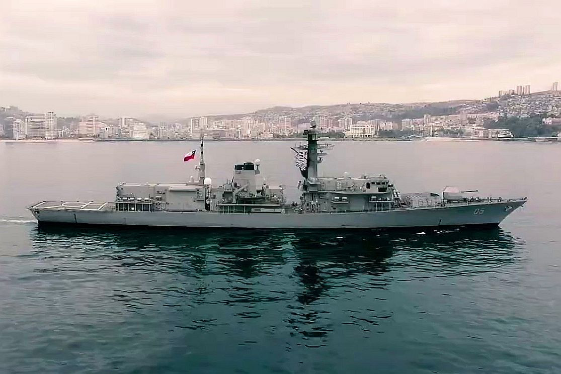 Fragata Type 23 FF 05 Almirante Cochrane foto Armada de Chile