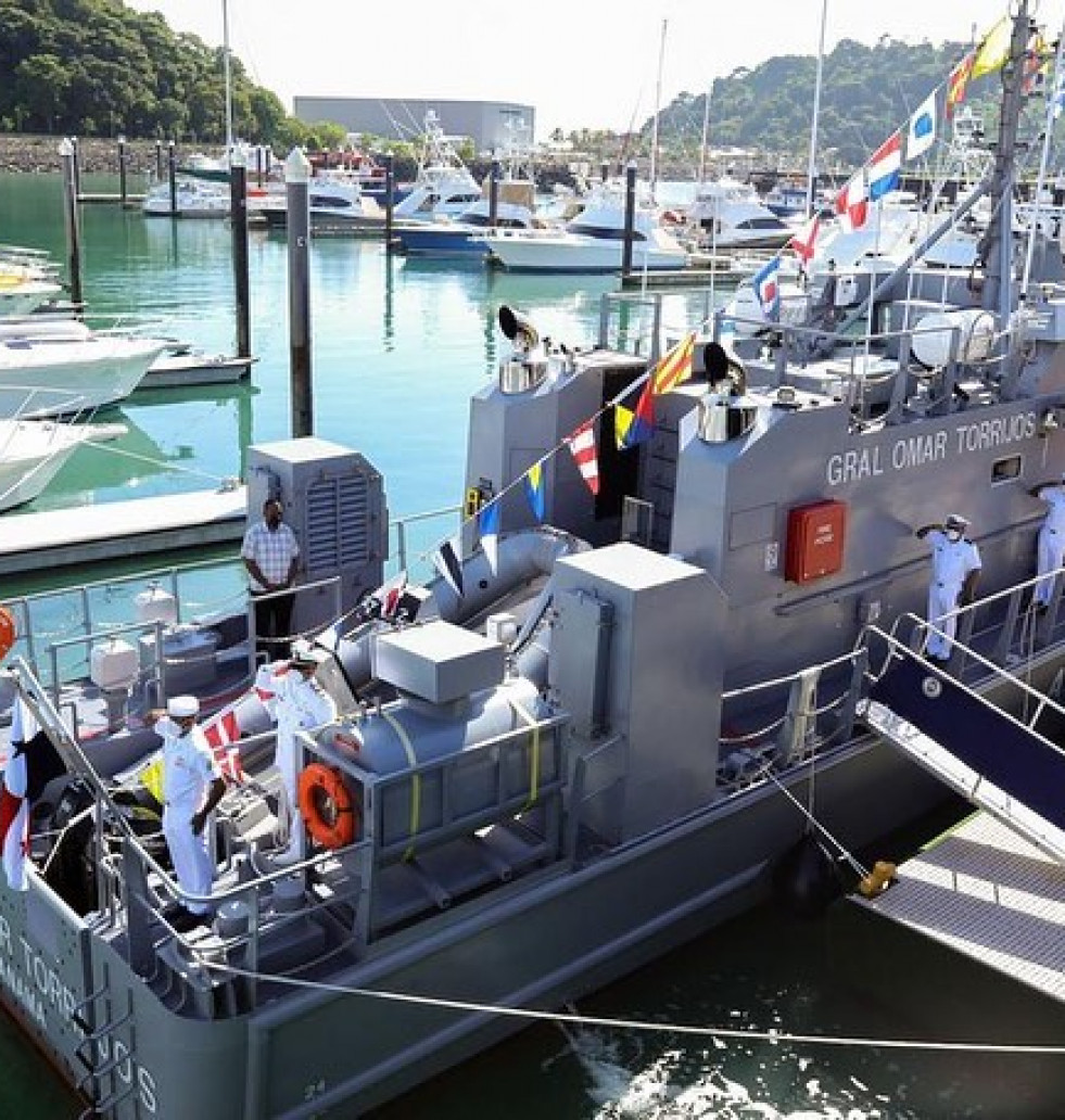 EEUU entrega patrullero costero Metal Shark Defiant 85 a Senan de Panamá 2