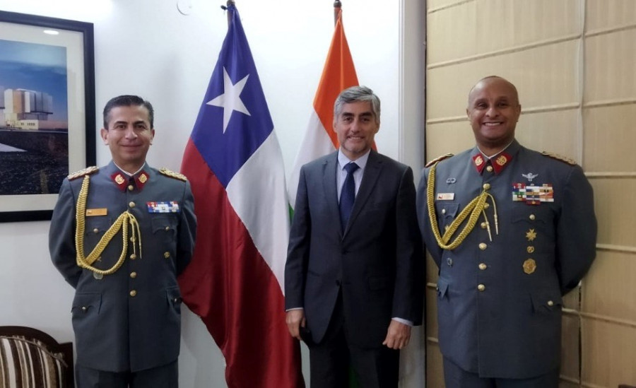 Cambio de mando en la Agregaduría de Defensa, Militar, Naval y Aérea de Chile en India foto Ejército de Chile