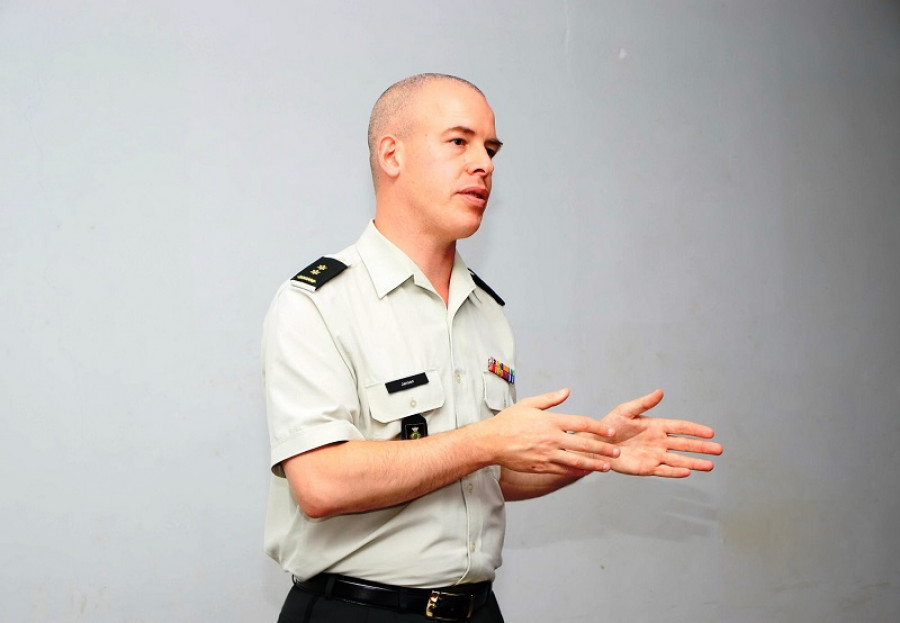 Surinam Defensa PBajos curso MDS