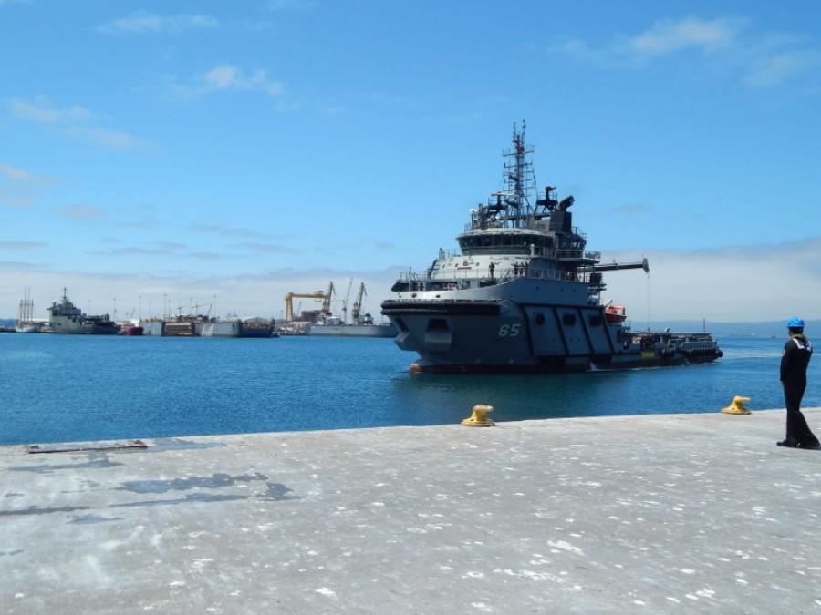 El ATF 65 Janequeo se incopora al Comanfitrran foto Armada de Chile