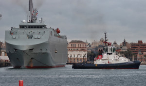 Primera operación del buque de transporte logístico Ysabel
