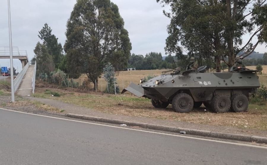 Carro Mowag Piraña 6x6 foto Carabineros de Chile