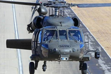 Primer helicóptero Black Hawk volando sin nadie en su interior. Foto Darpa